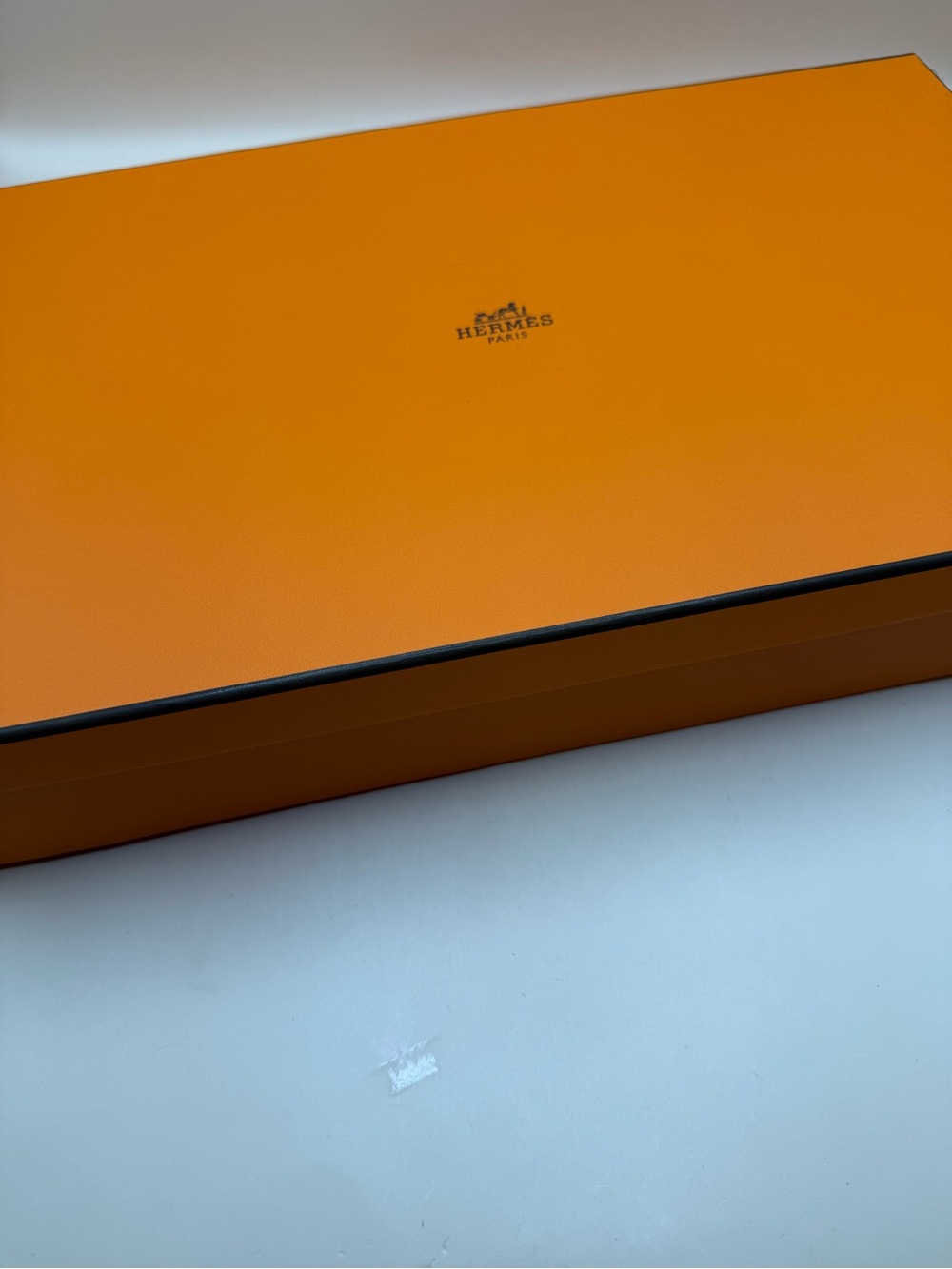 Original Hermes Orange Gift Box - Luxury Women Accessories Packaging - Picture 2 of 5